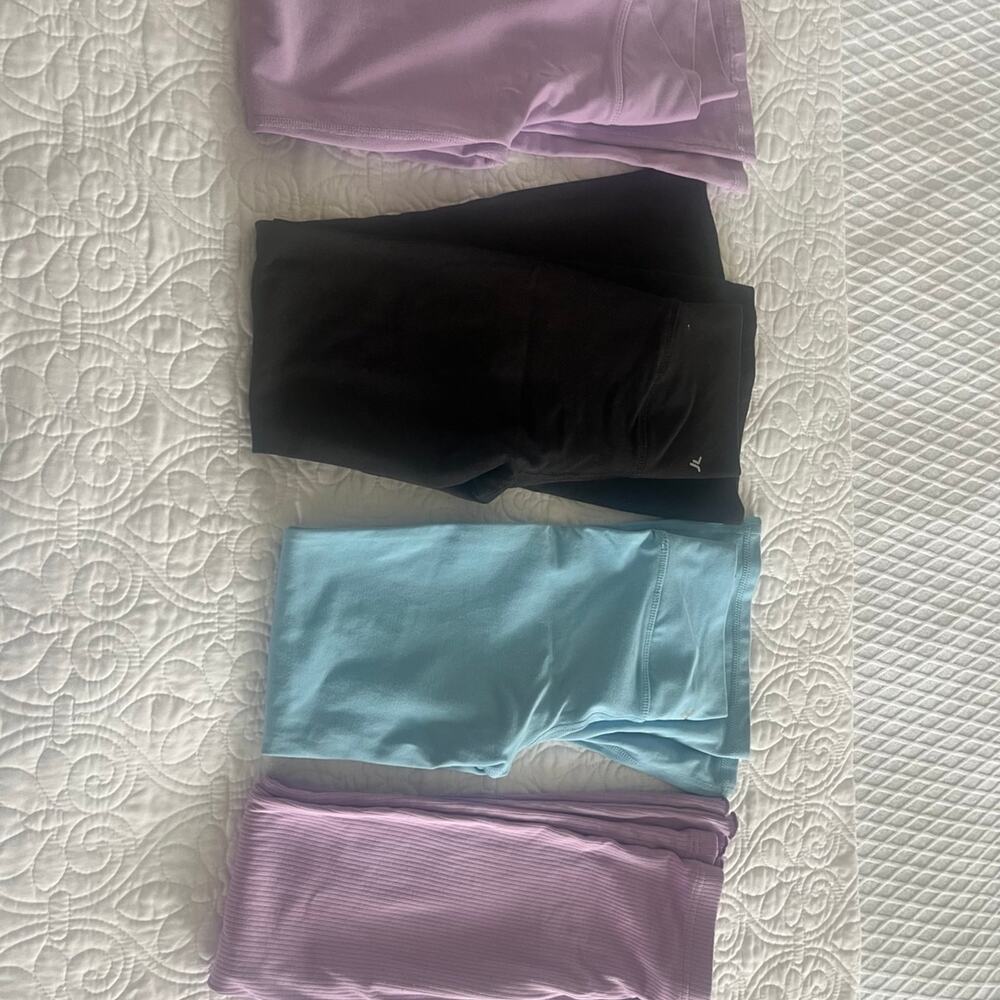 Old Navy girls size medium 8 flare leggings bundle of four
